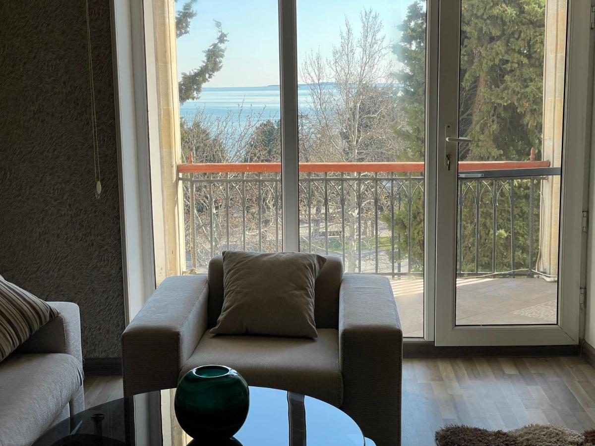 Oldcity Sea View Apartment Bakú Exterior foto